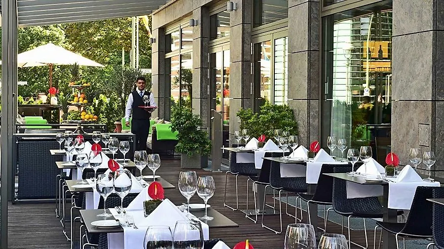 Pestana Berlin Tiergarten 4*,