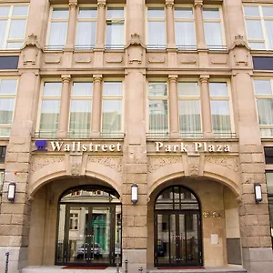 4* מלון Park Plaza Wallstreet Mitte